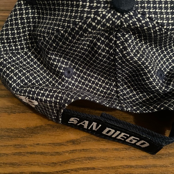 Vintage 1998 Super Bowl 32 Hat - Picture 3 of 4